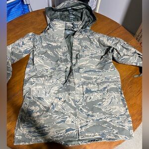 GORTEX rain jacket, ABU print, small regular.